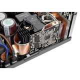 Thermaltake Toughpower PF1 unité d'alimentation d'énergie 850 W 24-pin ATX Noir alimentation  Noir, 850 W, 100 - 240 V, 1020 W, 50/60 Hz, 12 A, Actif